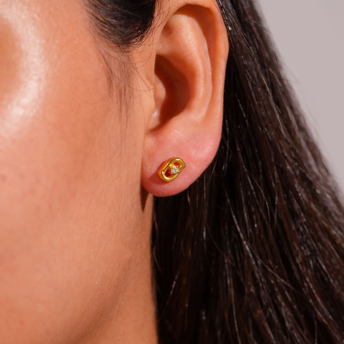 Gold Heat Wave Earring